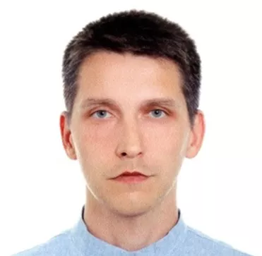 Леденев Василий Владимирович  Врач-рентгенолог КТ, МРТ «Клиники Здоровья»